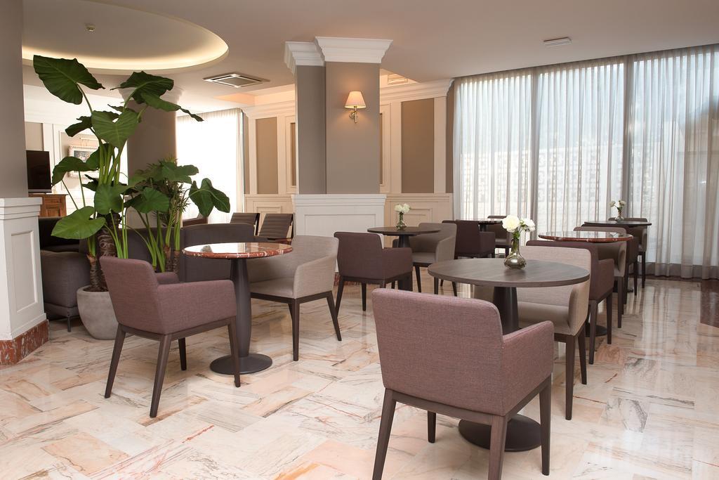 Hotel Cambridge Lido di Jesolo Eksteriør billede