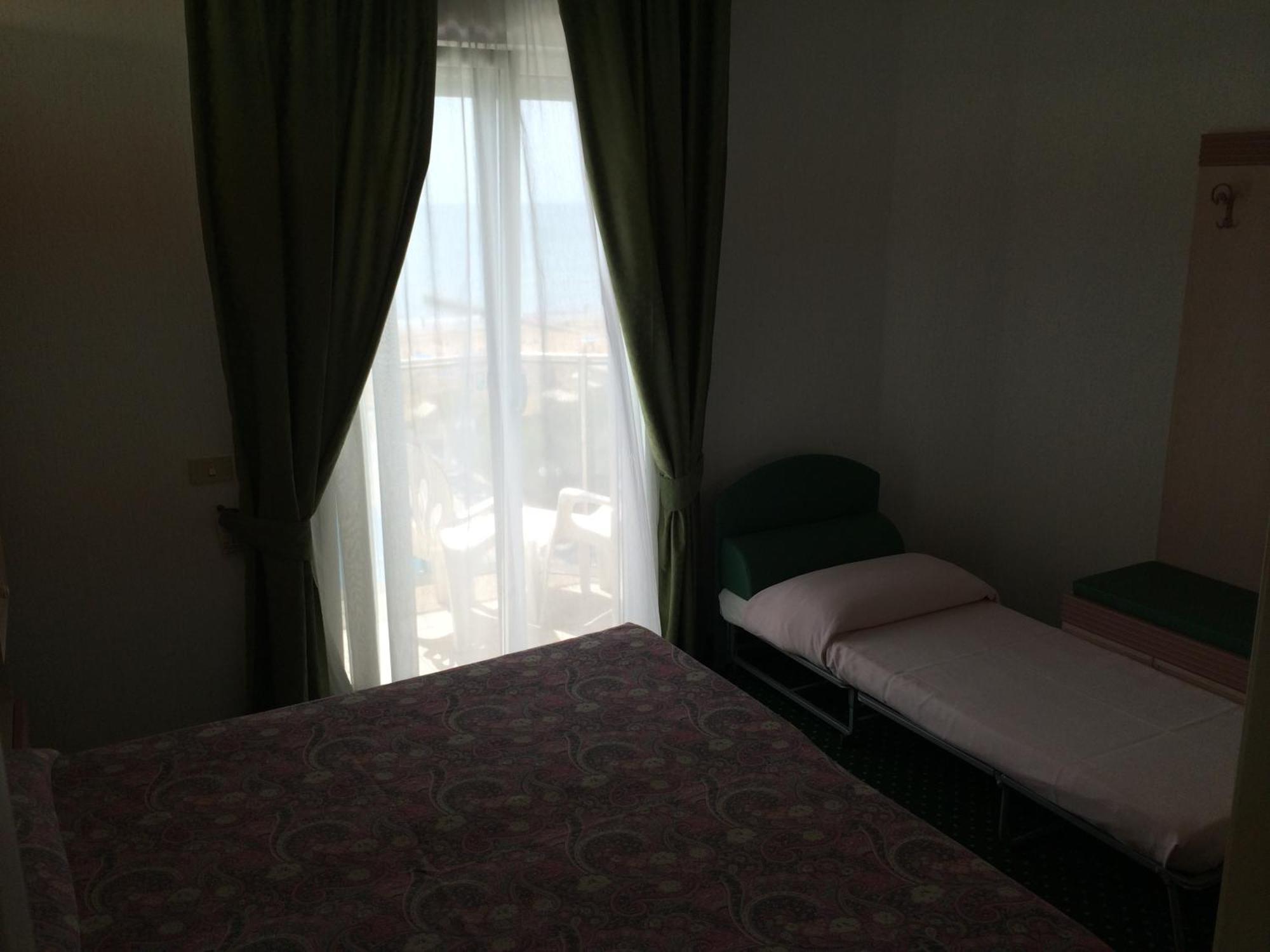 Hotel Cambridge Lido di Jesolo Værelse billede
