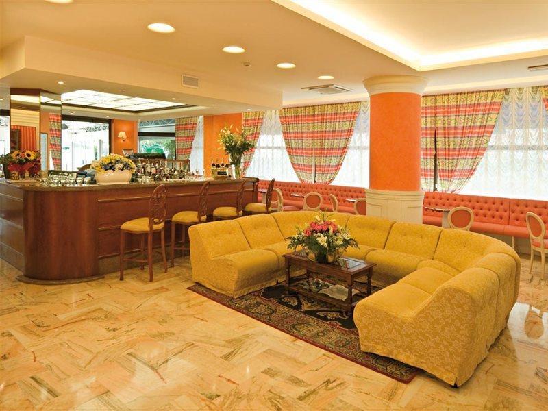Hotel Cambridge Lido di Jesolo Eksteriør billede