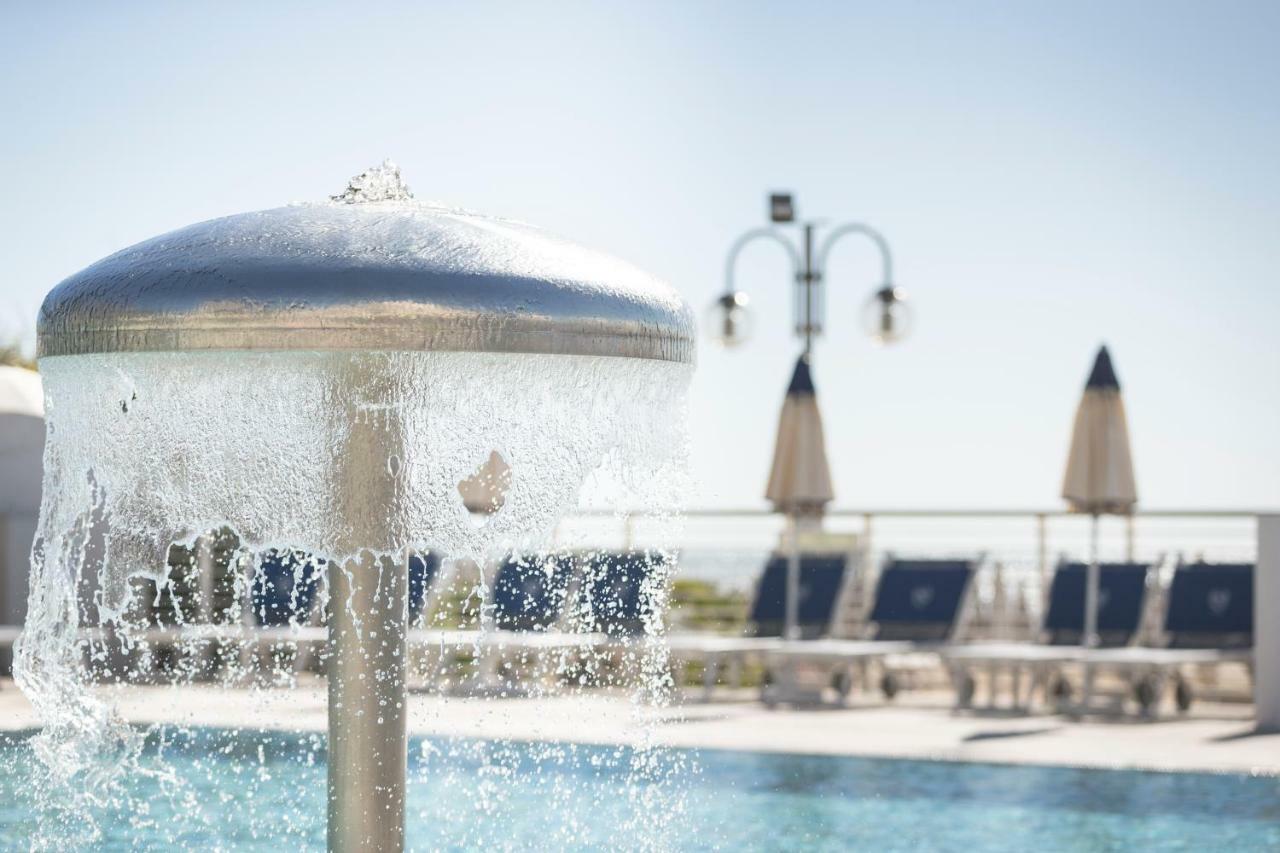 Hotel Cambridge Lido di Jesolo Eksteriør billede